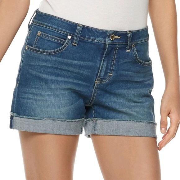 Jennifer Lopez Pants - NWT Jennifer Lopez Cuffed Denim Shorts Size 2